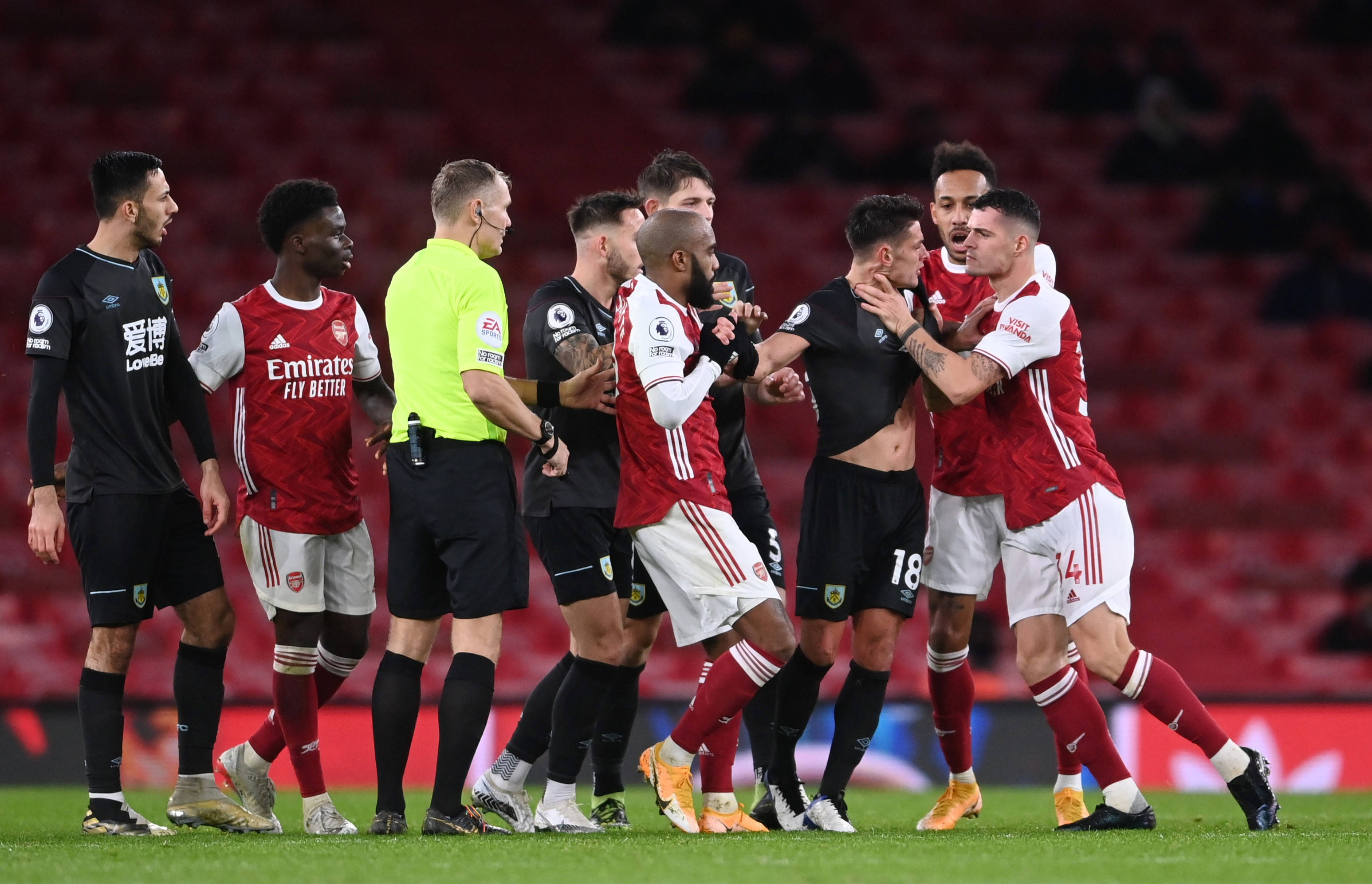 上占据上风 上占据上风